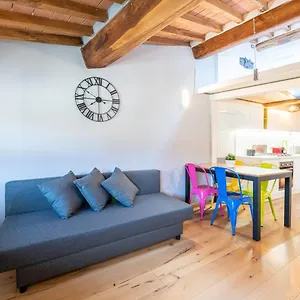 Appartamento Casa San Paolino Dentro Le Muraelegant Flat Wifi E Selfcheckin, Lucca
